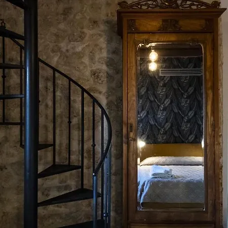 Baglio Làuria Alloggio per agriturismo Campobello di Licata