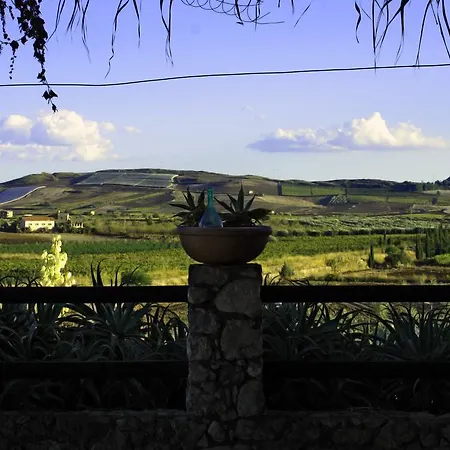 Alloggio per agriturismo Baglio Làuria